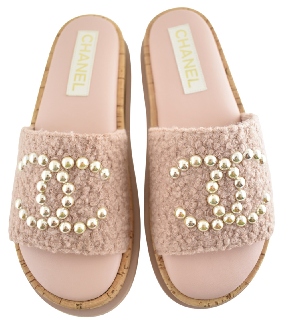 Chanel 24S Pink Fabric Pearl CC Logo Cork Mules Slide Sandal Flip Flop Flat 37